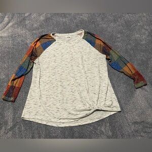 Maurices knot hem tee